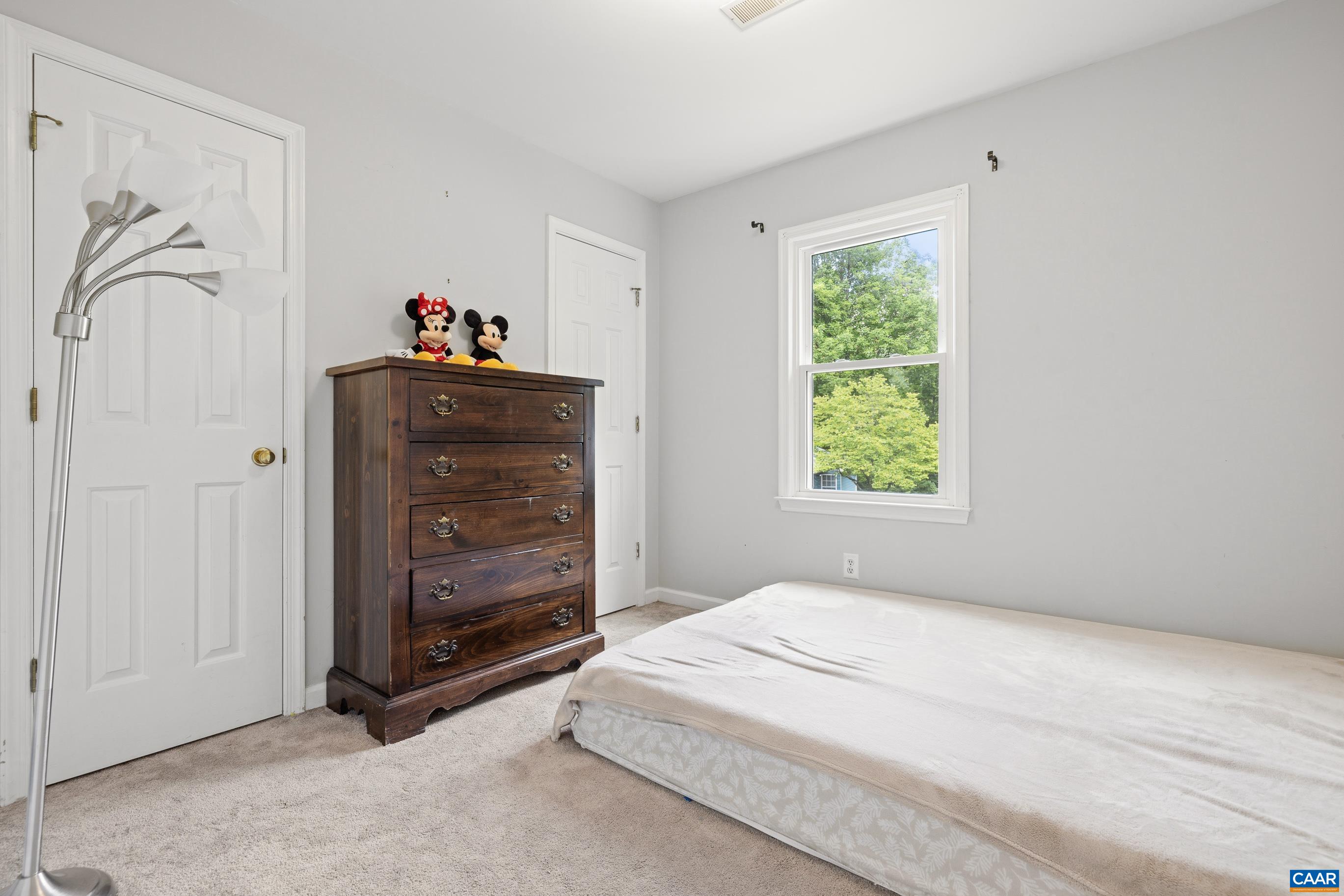 119 WESTWOOD CIR, CHARLOTTESVILLE, Virginia 22903, 3 Bedrooms Bedrooms, ,2 BathroomsBathrooms,Residential,119 WESTWOOD CIR,676883 MLS # 676883