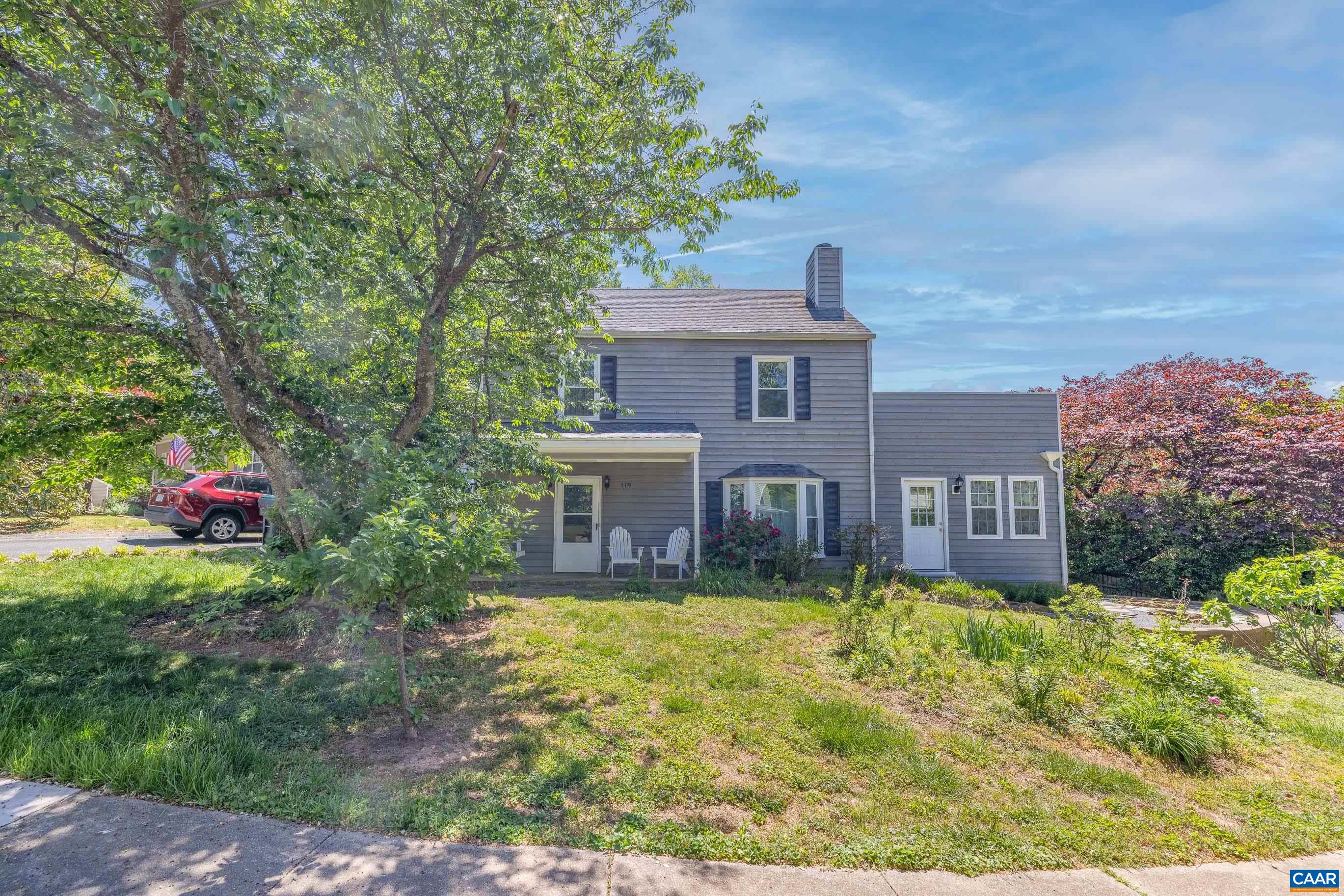 119 WESTWOOD CIR, CHARLOTTESVILLE, Virginia 22903, 3 Bedrooms Bedrooms, ,2 BathroomsBathrooms,Residential,119 WESTWOOD CIR,676883 MLS # 676883