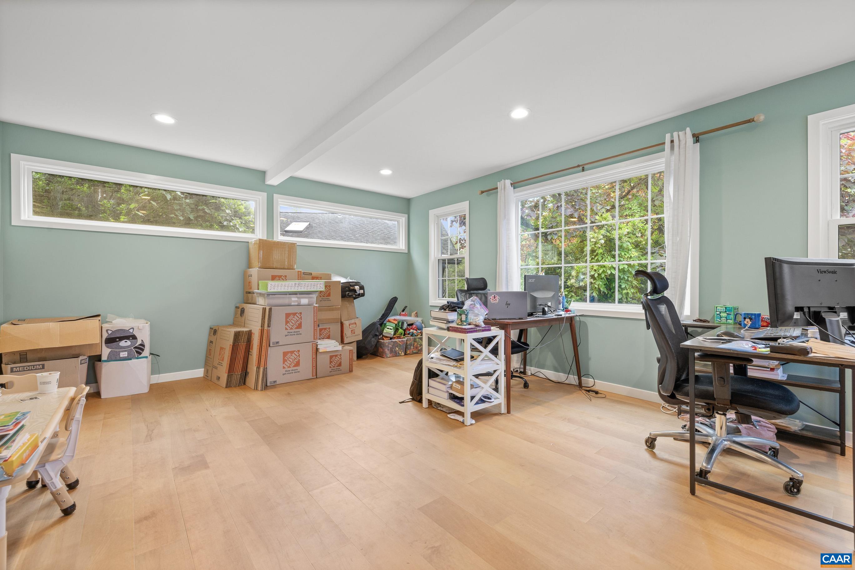 119 WESTWOOD CIR, CHARLOTTESVILLE, Virginia 22903, 3 Bedrooms Bedrooms, ,2 BathroomsBathrooms,Residential,119 WESTWOOD CIR,676883 MLS # 676883