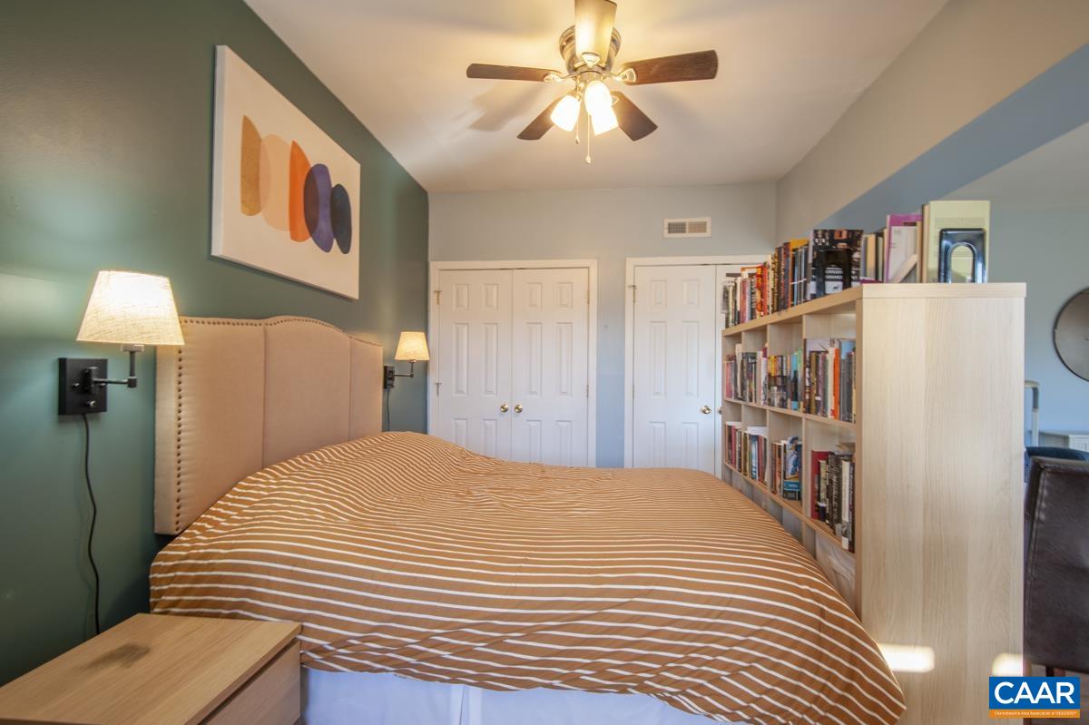 1612 MONTICELLO AVE, CHARLOTTESVILLE, Virginia 22902, ,1 BathroomBathrooms,Residential,Belmont with great views!,1612 MONTICELLO AVE,677011 MLS # 677011