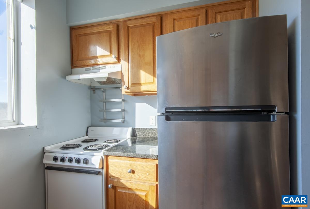 1612 MONTICELLO AVE, CHARLOTTESVILLE, Virginia 22902, ,1 BathroomBathrooms,Residential,Belmont with great views!,1612 MONTICELLO AVE,677011 MLS # 677011