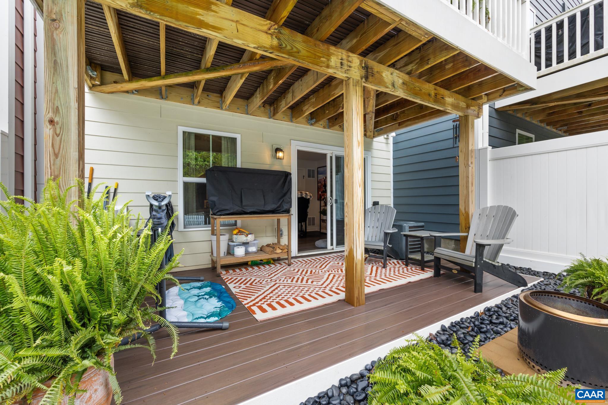 2029 LANDON LN, CHARLOTTESVILLE, Virginia 22911, 3 Bedrooms Bedrooms, ,3 BathroomsBathrooms,Residential,2029 LANDON LN,677037 MLS # 677037