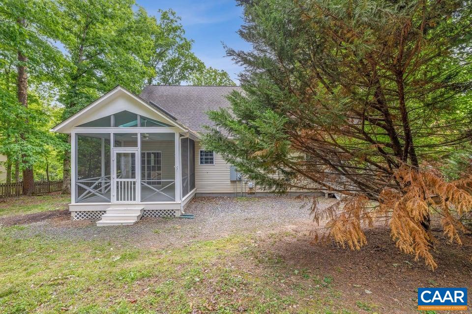29 TUSCARORA DR, PALMYRA, Virginia 22963, 4 Bedrooms Bedrooms, ,3 BathroomsBathrooms,Residential,29 TUSCARORA DR,677151 MLS # 677151