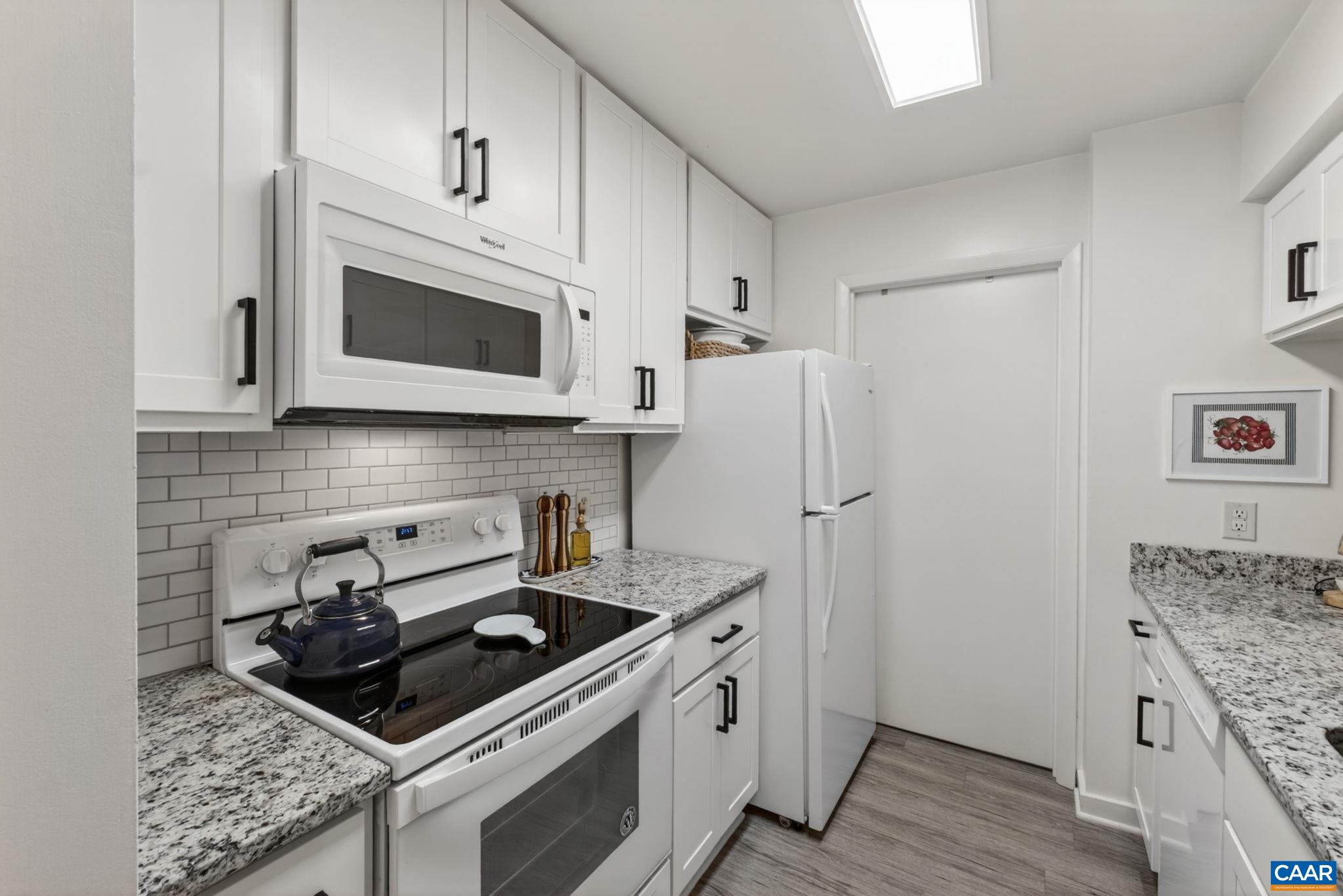 324 SOUTH PANTOPS DR, CHARLOTTESVILLE, Virginia 22911, 2 Bedrooms Bedrooms, ,2 BathroomsBathrooms,Residential,First Floor,324 SOUTH PANTOPS DR,677186 MLS # 677186