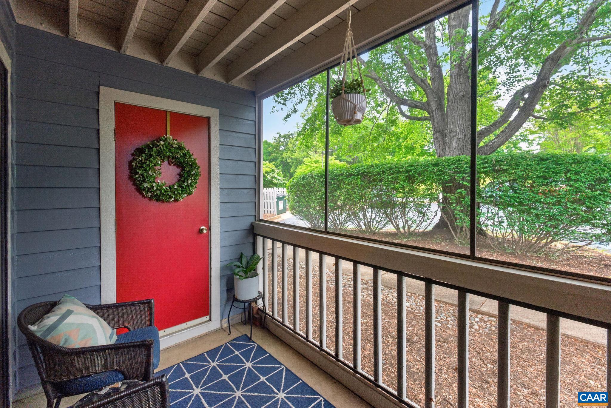 324 SOUTH PANTOPS DR, CHARLOTTESVILLE, Virginia 22911, 2 Bedrooms Bedrooms, ,2 BathroomsBathrooms,Residential,First Floor,324 SOUTH PANTOPS DR,677186 MLS # 677186