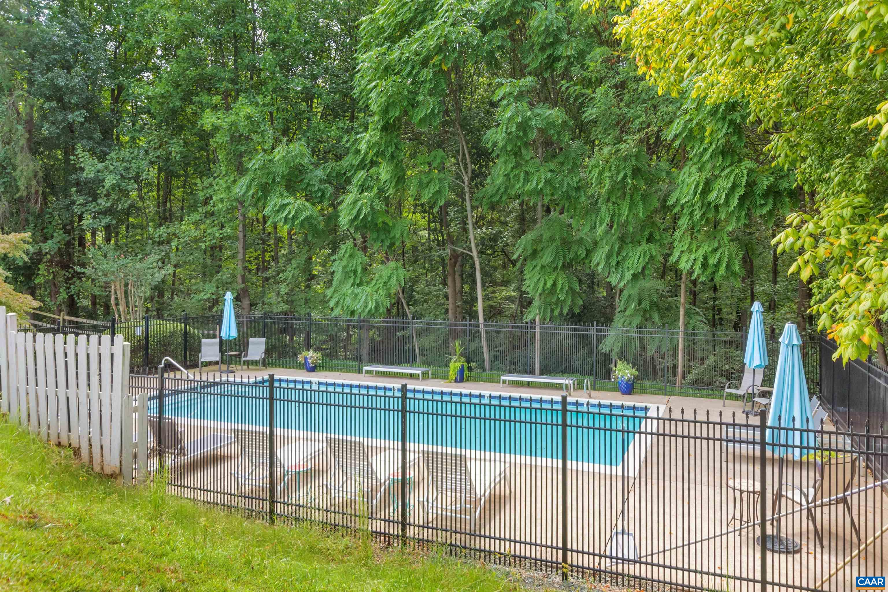 324 SOUTH PANTOPS DR, CHARLOTTESVILLE, Virginia 22911, 2 Bedrooms Bedrooms, ,2 BathroomsBathrooms,Residential,First Floor,324 SOUTH PANTOPS DR,677186 MLS # 677186
