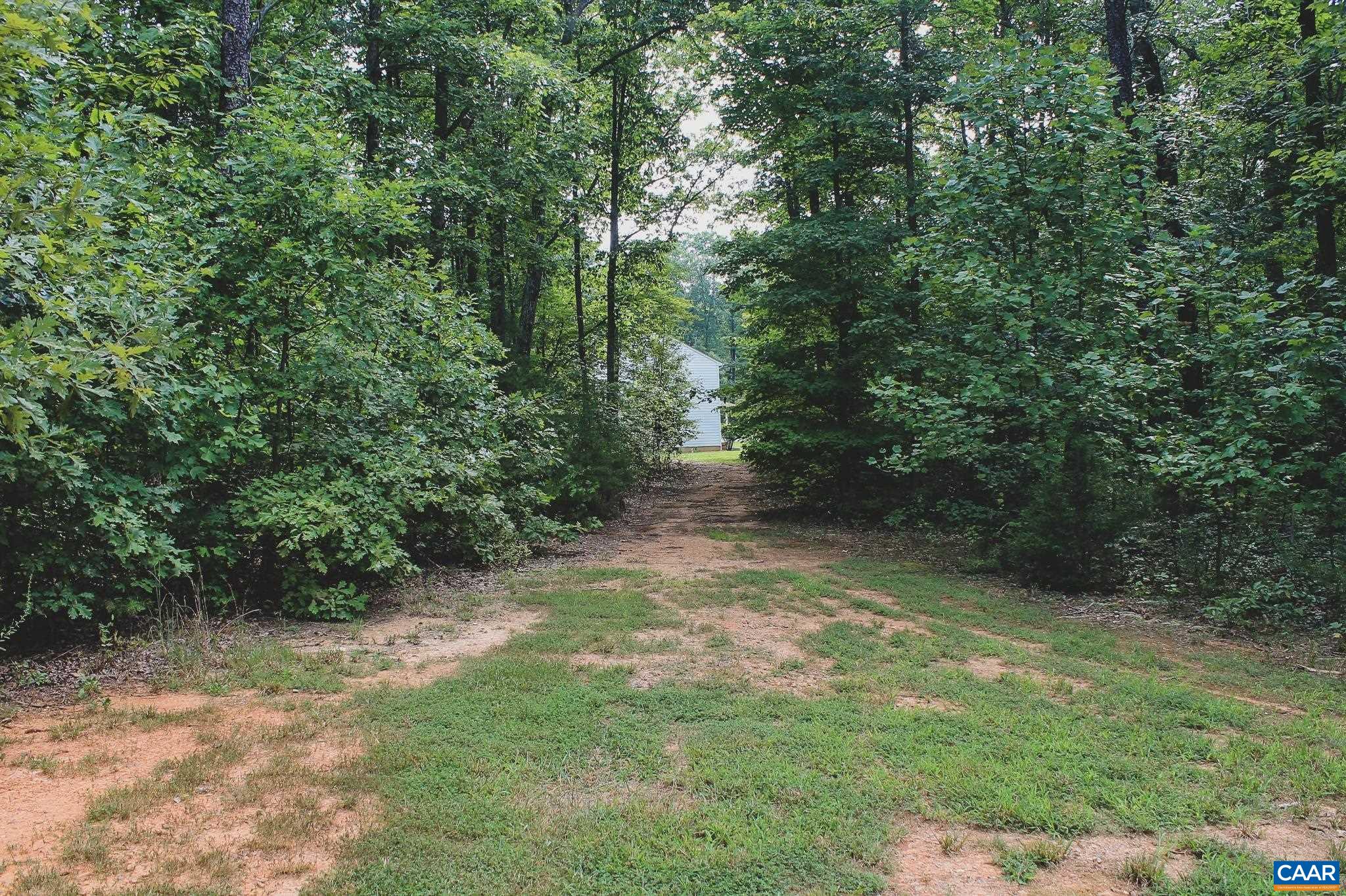 6414 JEFFERSON MILL RD, SCOTTSVILLE, Virginia 24590, 5 Bedrooms Bedrooms, ,3 BathroomsBathrooms,Residential,Colonial Home on 25 acres near Charlottesville,6414 JEFFERSON MILL RD,677200 MLS # 677200