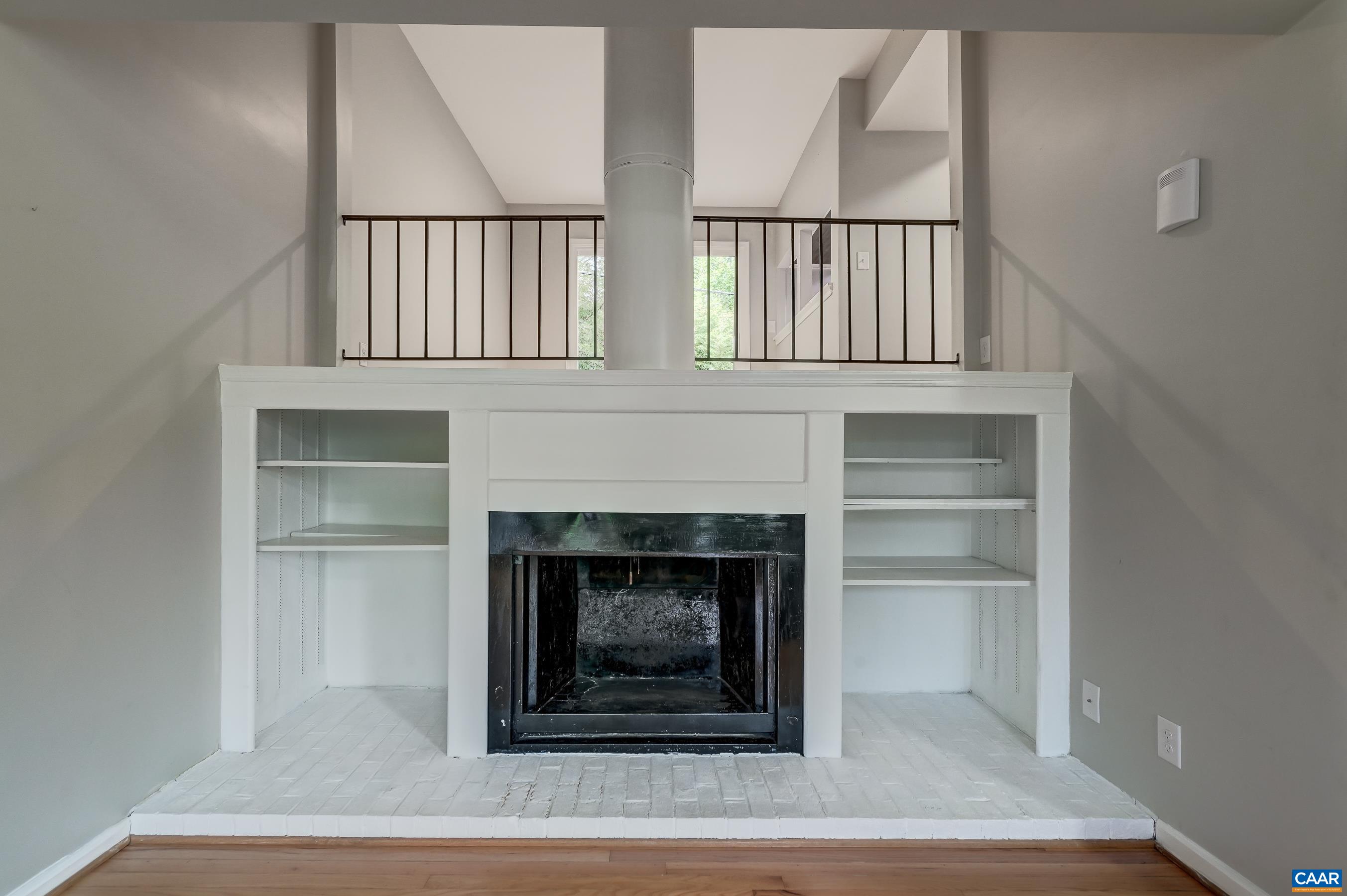 587 SOUTHAMPTON CT, CHARLOTTESVILLE, Virginia 22901, 3 Bedrooms Bedrooms, ,2 BathroomsBathrooms,Residential,587 SOUTHAMPTON CT,677201 MLS # 677201