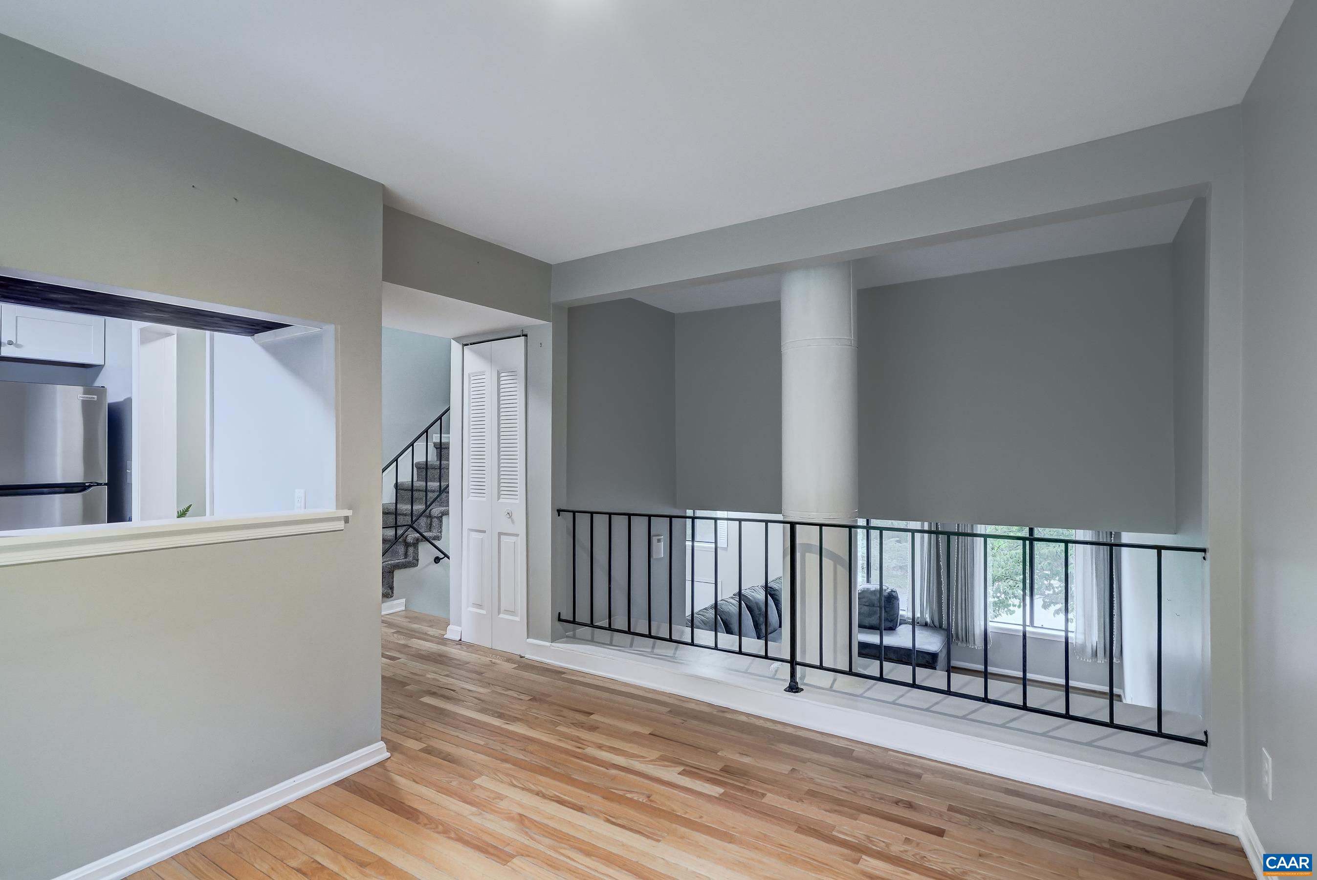 587 SOUTHAMPTON CT, CHARLOTTESVILLE, Virginia 22901, 3 Bedrooms Bedrooms, ,2 BathroomsBathrooms,Residential,587 SOUTHAMPTON CT,677201 MLS # 677201