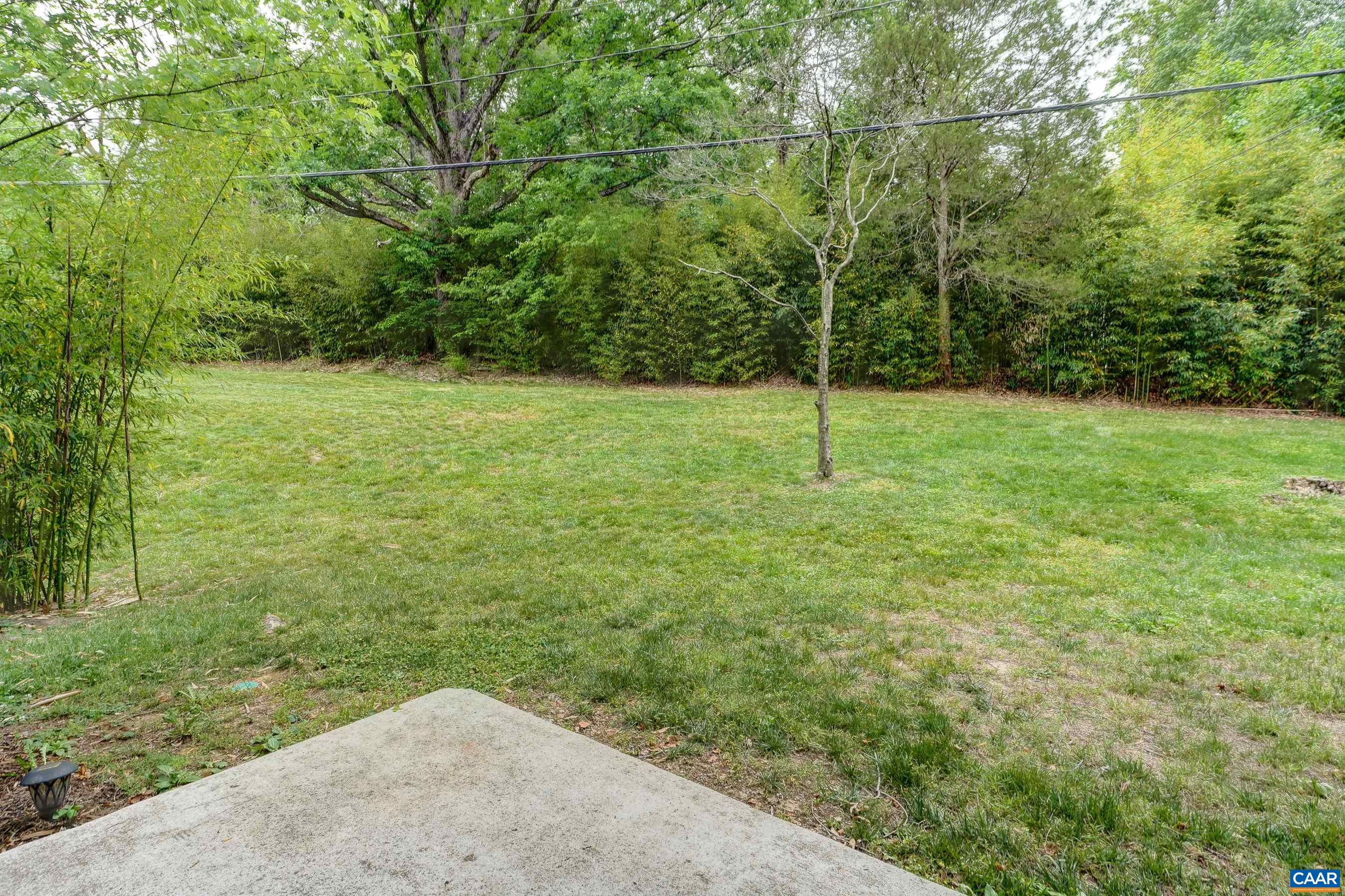 587 SOUTHAMPTON CT, CHARLOTTESVILLE, Virginia 22901, 3 Bedrooms Bedrooms, ,2 BathroomsBathrooms,Residential,587 SOUTHAMPTON CT,677201 MLS # 677201