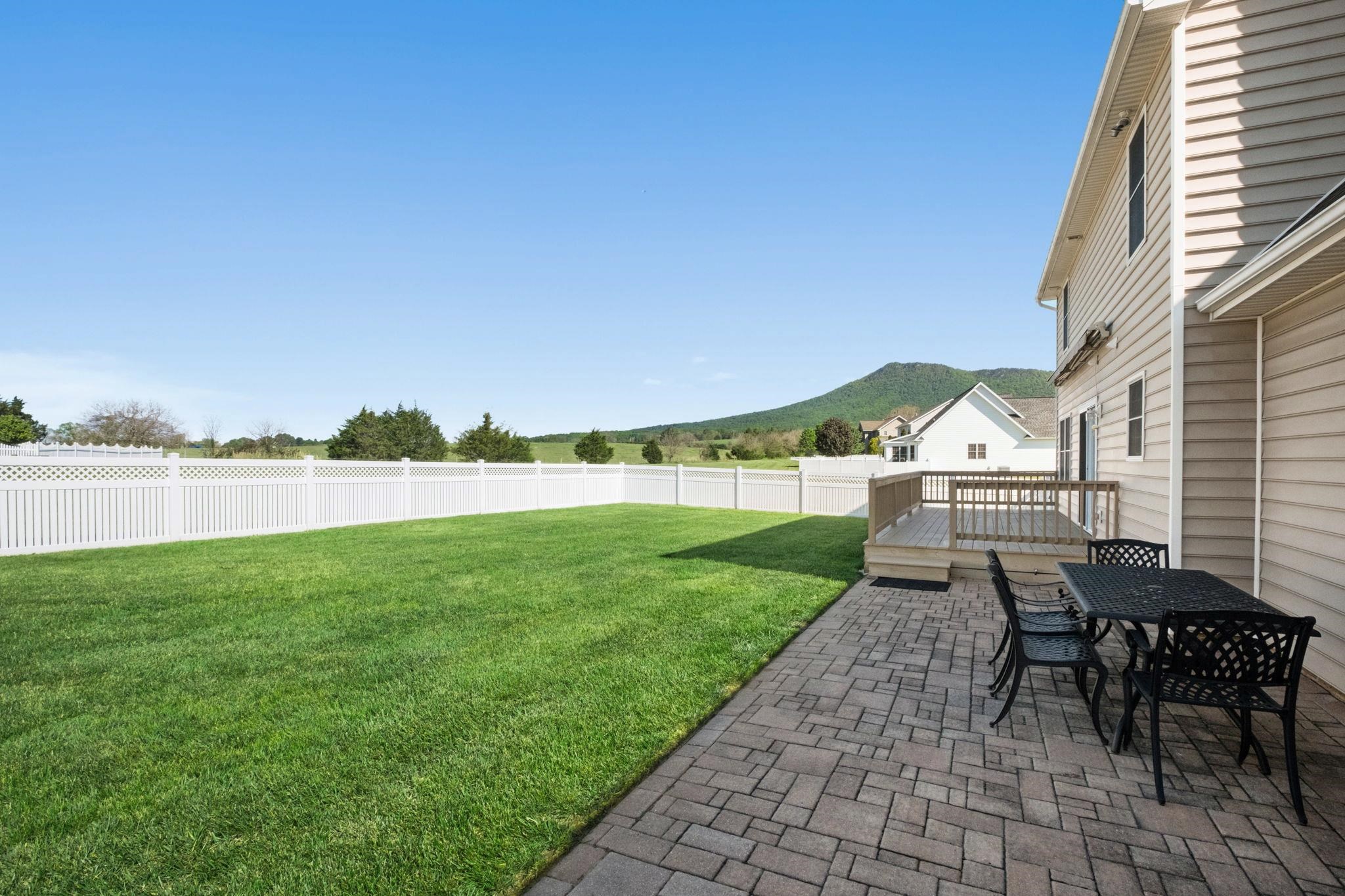 560 DRY MEADOW RD, MCGAHEYSVILLE, Virginia 22840, 4 Bedrooms Bedrooms, ,2 BathroomsBathrooms,Residential,560 DRY MEADOW RD,677207 MLS # 677207