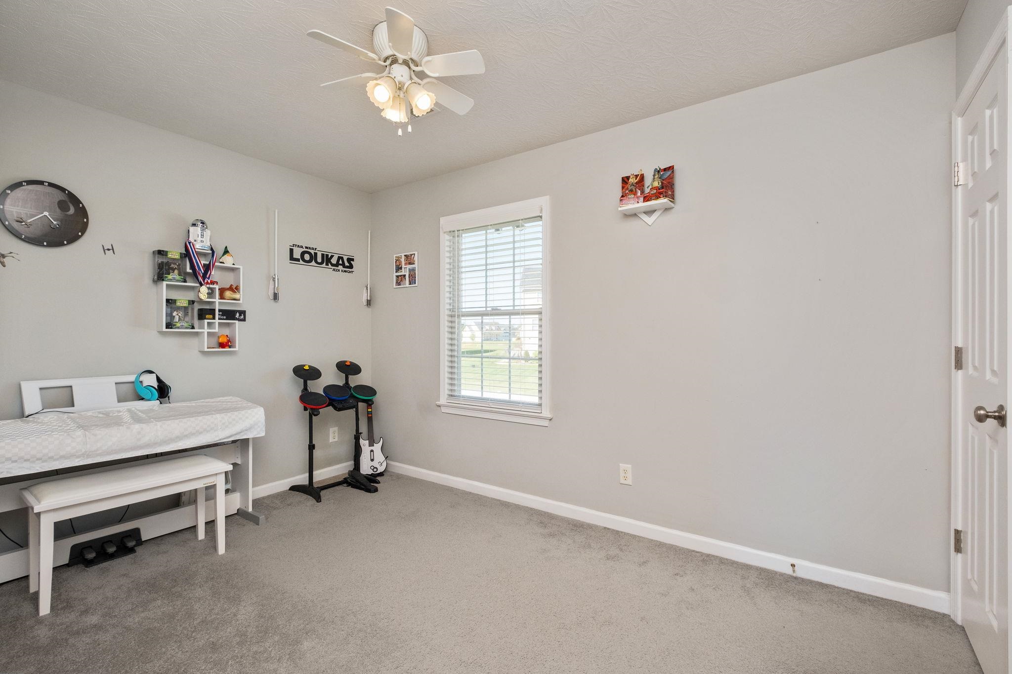 560 DRY MEADOW RD, MCGAHEYSVILLE, Virginia 22840, 4 Bedrooms Bedrooms, ,2 BathroomsBathrooms,Residential,560 DRY MEADOW RD,677207 MLS # 677207