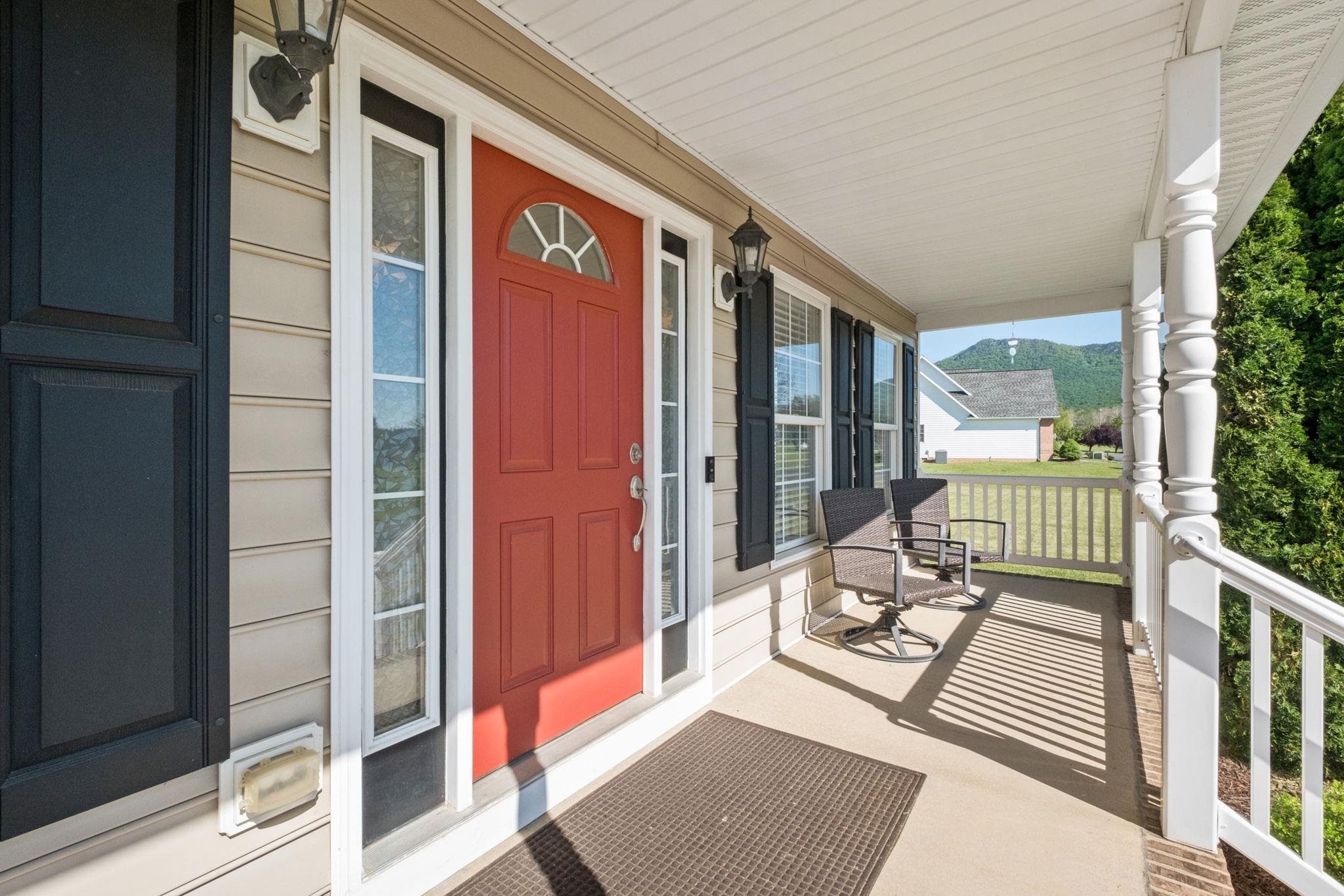 560 DRY MEADOW RD, MCGAHEYSVILLE, Virginia 22840, 4 Bedrooms Bedrooms, ,2 BathroomsBathrooms,Residential,560 DRY MEADOW RD,677207 MLS # 677207