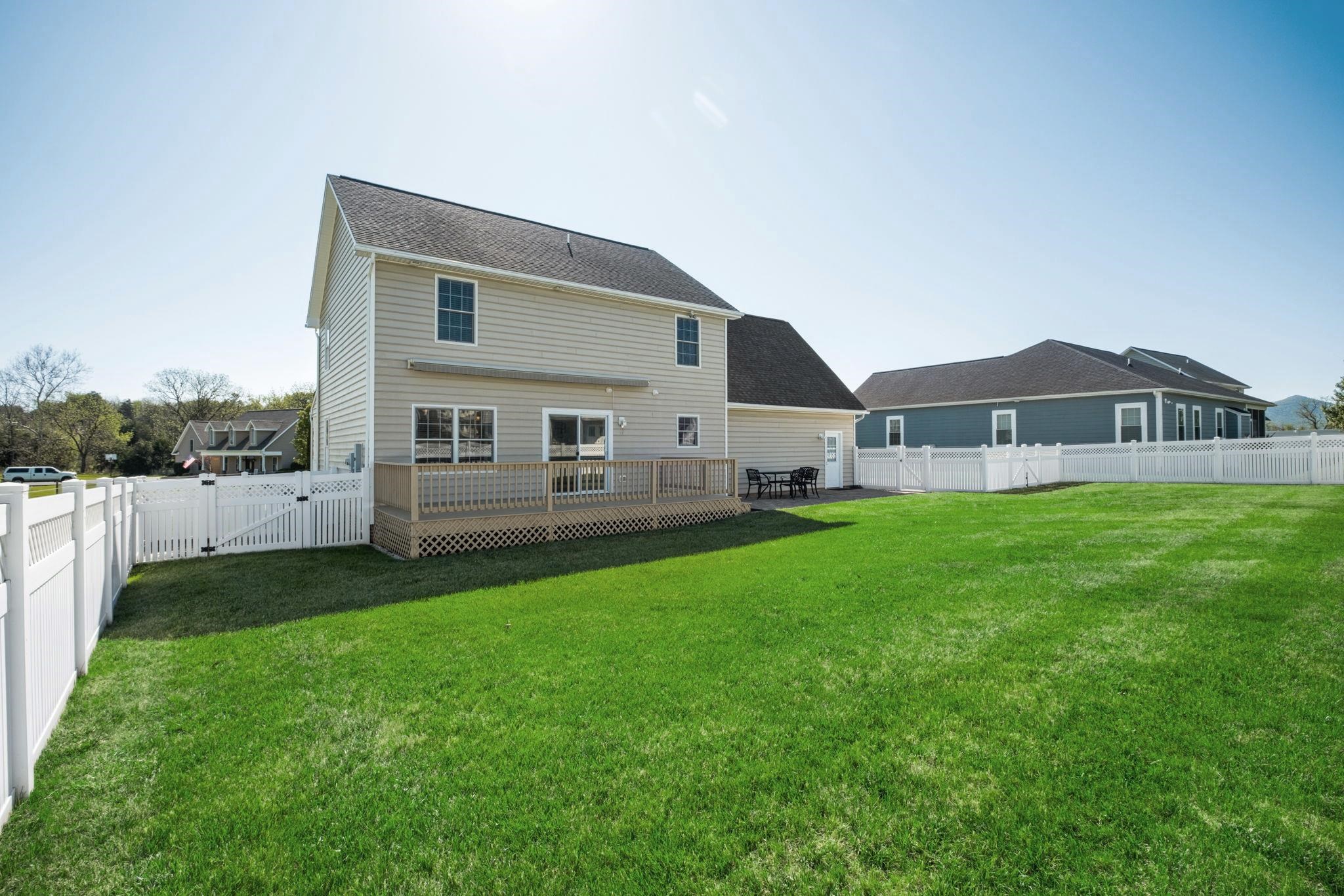 560 DRY MEADOW RD, MCGAHEYSVILLE, Virginia 22840, 4 Bedrooms Bedrooms, ,2 BathroomsBathrooms,Residential,560 DRY MEADOW RD,677207 MLS # 677207