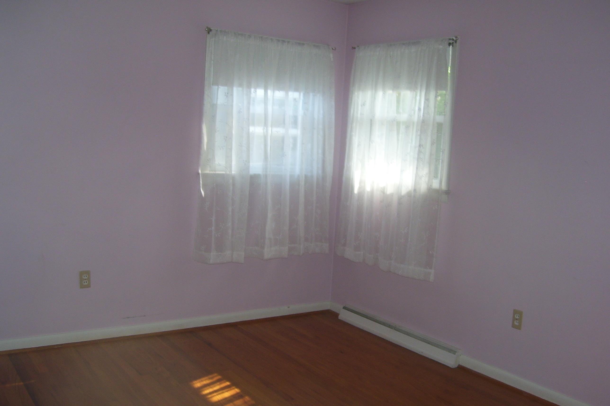 347 MONTICELLO AVE, HARRISONBURG, Virginia 22801, 3 Bedrooms Bedrooms, ,1 BathroomBathrooms,Residential,347 MONTICELLO AVE,677209 MLS # 677209