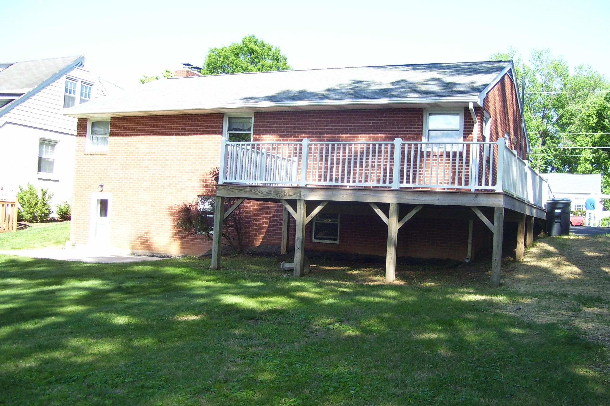 347 MONTICELLO AVE, HARRISONBURG, Virginia 22801, 3 Bedrooms Bedrooms, ,1 BathroomBathrooms,Residential,347 MONTICELLO AVE,677209 MLS # 677209