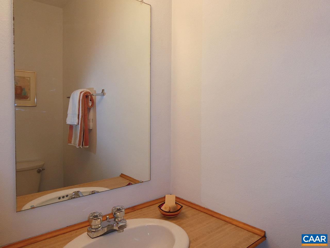 1502 TRAILRIDGE RD, CHARLOTTESVILLE, Virginia 22903, 3 Bedrooms Bedrooms, ,2 BathroomsBathrooms,Residential,1502 TRAILRIDGE RD,677210 MLS # 677210