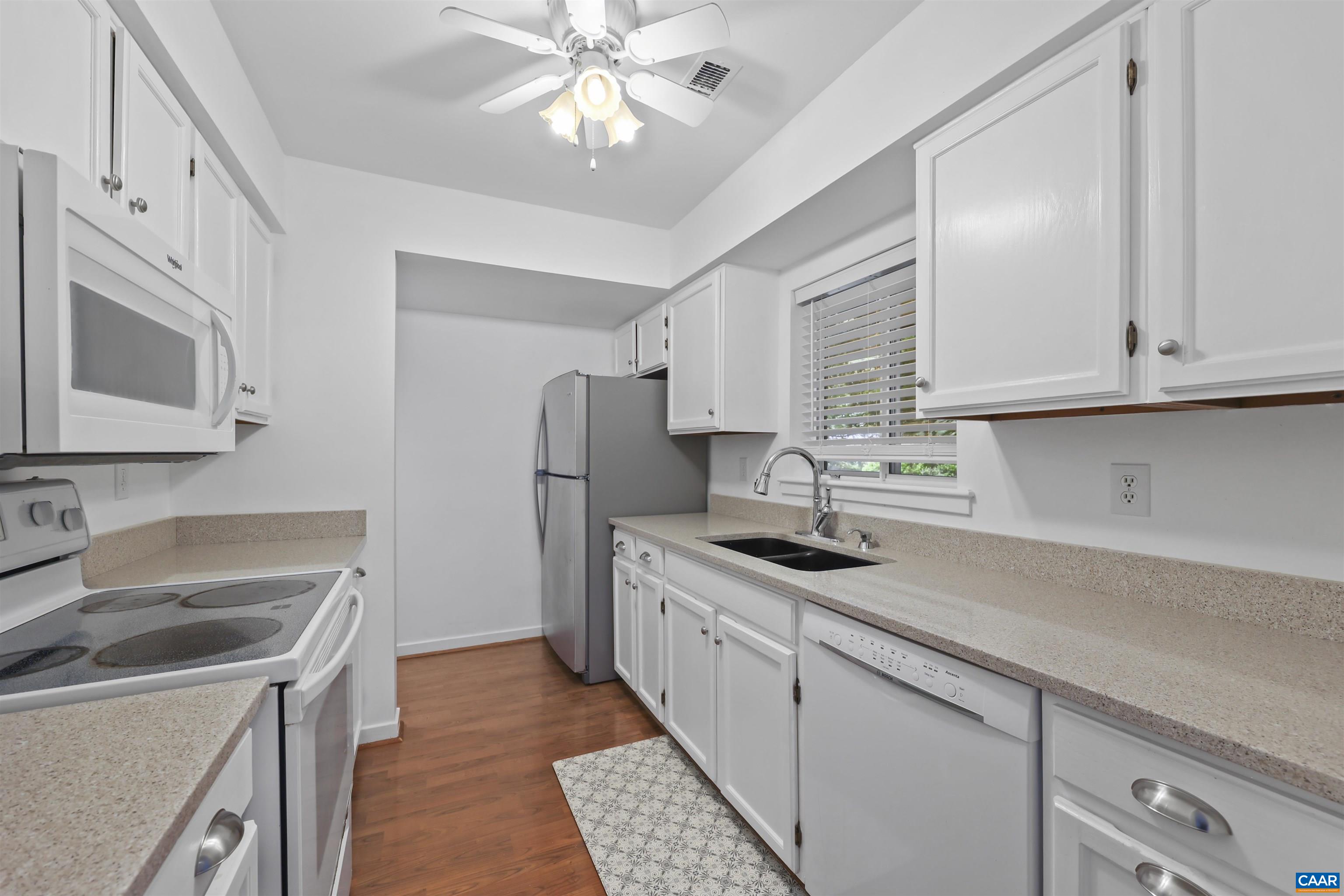 1250 MAPLE VIEW DR, CHARLOTTESVILLE, Virginia 22902, 3 Bedrooms Bedrooms, ,2 BathroomsBathrooms,Residential,1250 MAPLE VIEW DR,677211 MLS # 677211