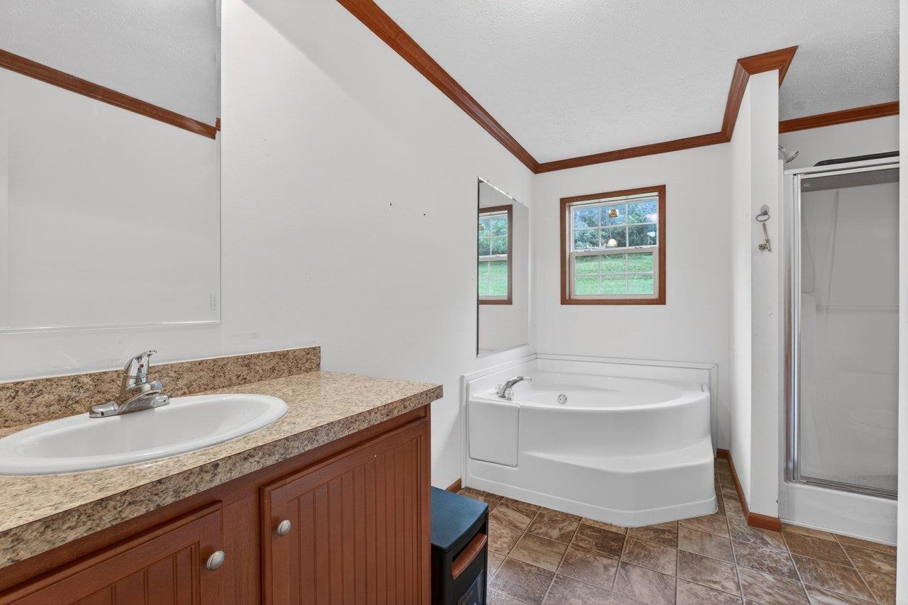 16229 NORTH MOUNTAIN RD, BROADWAY, Virginia 22815, 3 Bedrooms Bedrooms, ,2 BathroomsBathrooms,Residential,16229 NORTH MOUNTAIN RD,677212 MLS # 677212