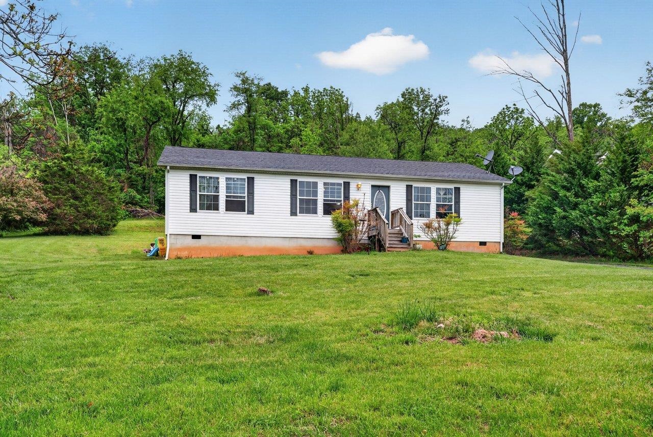 16229 NORTH MOUNTAIN RD, BROADWAY, Virginia 22815, 3 Bedrooms Bedrooms, ,2 BathroomsBathrooms,Residential,16229 NORTH MOUNTAIN RD,677212 MLS # 677212