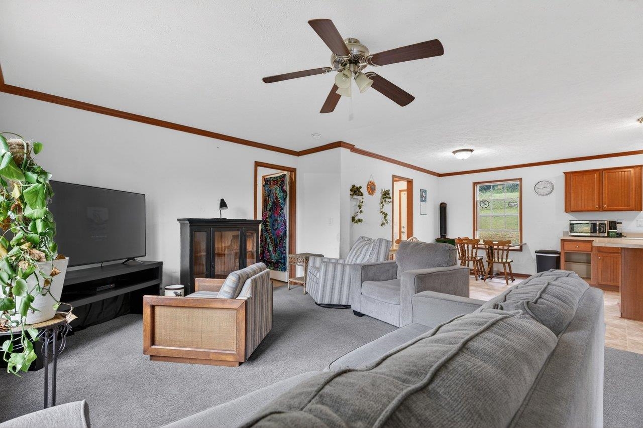 16229 NORTH MOUNTAIN RD, BROADWAY, Virginia 22815, 3 Bedrooms Bedrooms, ,2 BathroomsBathrooms,Residential,16229 NORTH MOUNTAIN RD,677212 MLS # 677212