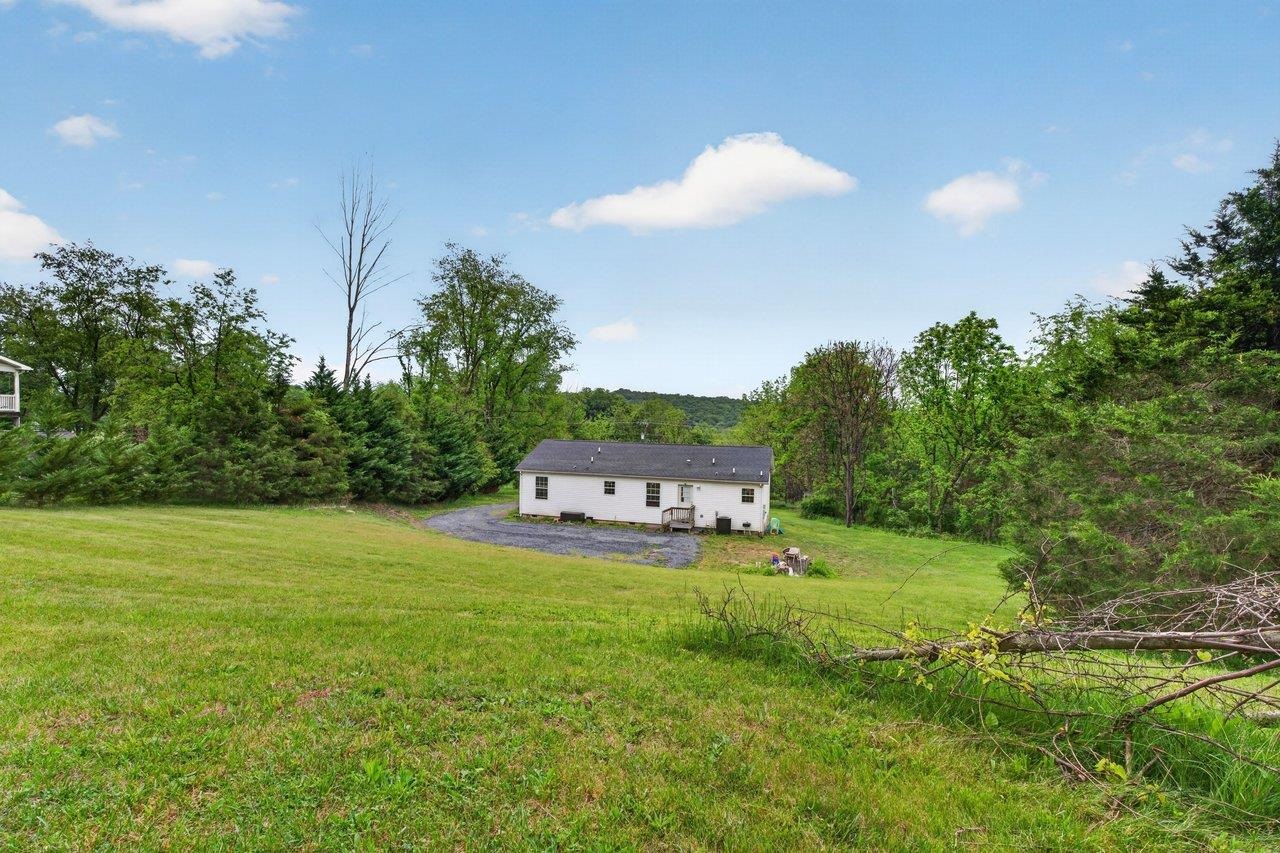 16229 NORTH MOUNTAIN RD, BROADWAY, Virginia 22815, 3 Bedrooms Bedrooms, ,2 BathroomsBathrooms,Residential,16229 NORTH MOUNTAIN RD,677212 MLS # 677212