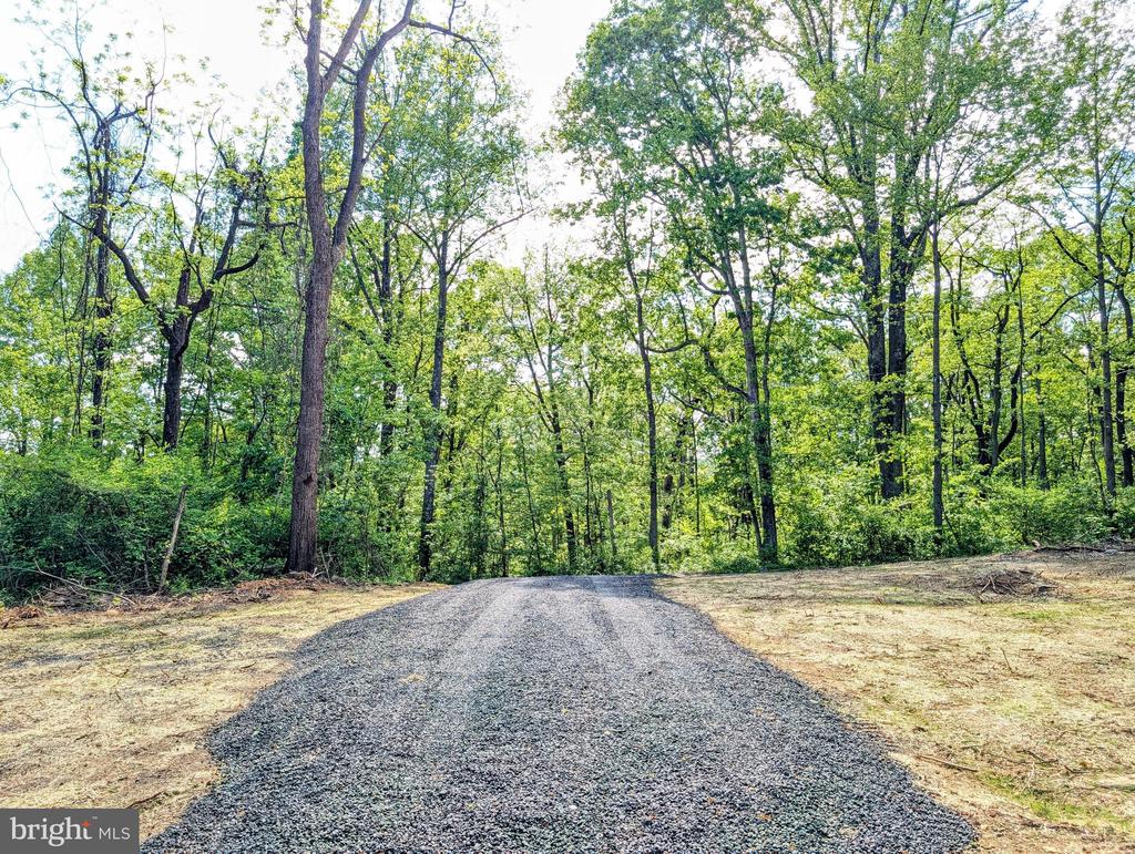 3964 HIDDEN VALLEY LN, LINDEN, Virginia 22642, ,Land,3964 HIDDEN VALLEY LN,VAFQ2022086 MLS # VAFQ2022086