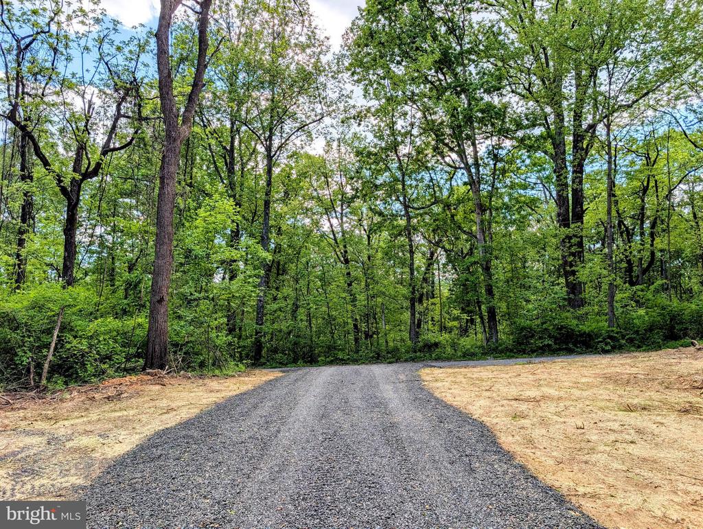 3964 HIDDEN VALLEY LN, LINDEN, Virginia 22642, ,Land,3964 HIDDEN VALLEY LN,VAFQ2022086 MLS # VAFQ2022086
