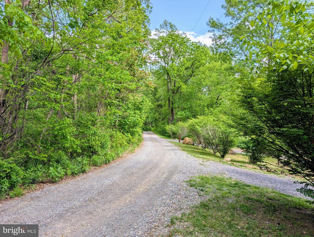 3964 HIDDEN VALLEY LN, LINDEN, Virginia 22642, ,Land,3964 HIDDEN VALLEY LN,VAFQ2022086 MLS # VAFQ2022086