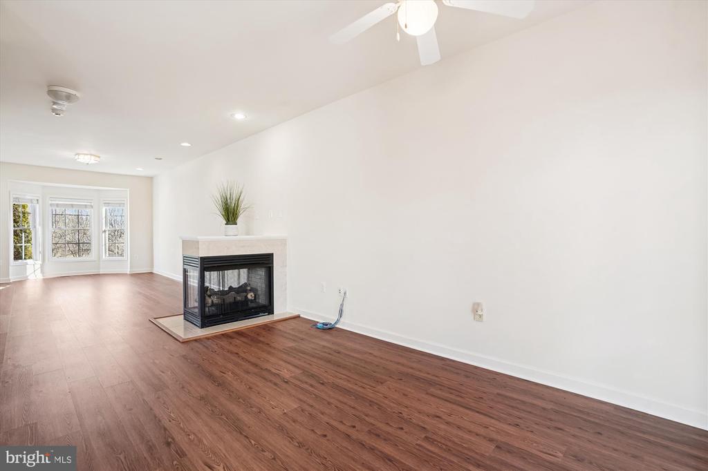 796 COL EDMONDS CT, WARRENTON, Virginia 20186, 3 Bedrooms Bedrooms, ,3 BathroomsBathrooms,Residential,796 COL EDMONDS CT,VAFQ2019894 MLS # VAFQ2019894
