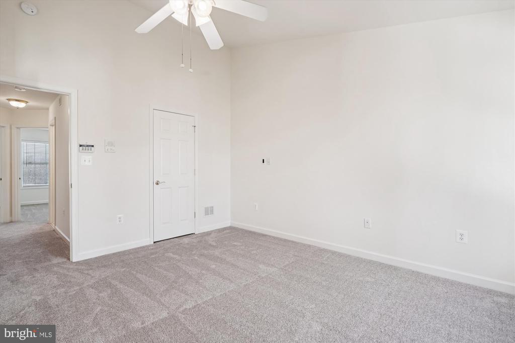 796 COL EDMONDS CT, WARRENTON, Virginia 20186, 3 Bedrooms Bedrooms, ,3 BathroomsBathrooms,Residential,796 COL EDMONDS CT,VAFQ2019894 MLS # VAFQ2019894