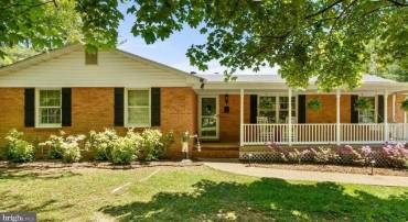 5291 MERRY OAKS RD, THE PLAINS, Virginia 20198, 4 Bedrooms Bedrooms, ,3 BathroomsBathrooms,Residential,5291 MERRY OAKS RD,VAFQ2020510 MLS # VAFQ2020510