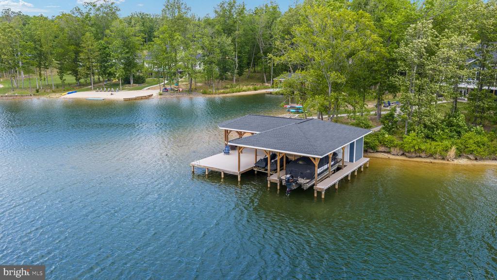 120 FAIRVIEW DR, MINERAL, Virginia 23117, 5 Bedrooms Bedrooms, ,4 BathroomsBathrooms,Residential,120 FAIRVIEW DR,VALA2009872 MLS # VALA2009872