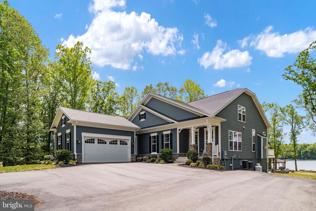 120 FAIRVIEW DR, MINERAL, Virginia 23117, 5 Bedrooms Bedrooms, ,4 BathroomsBathrooms,Residential,120 FAIRVIEW DR,VALA2009872 MLS # VALA2009872