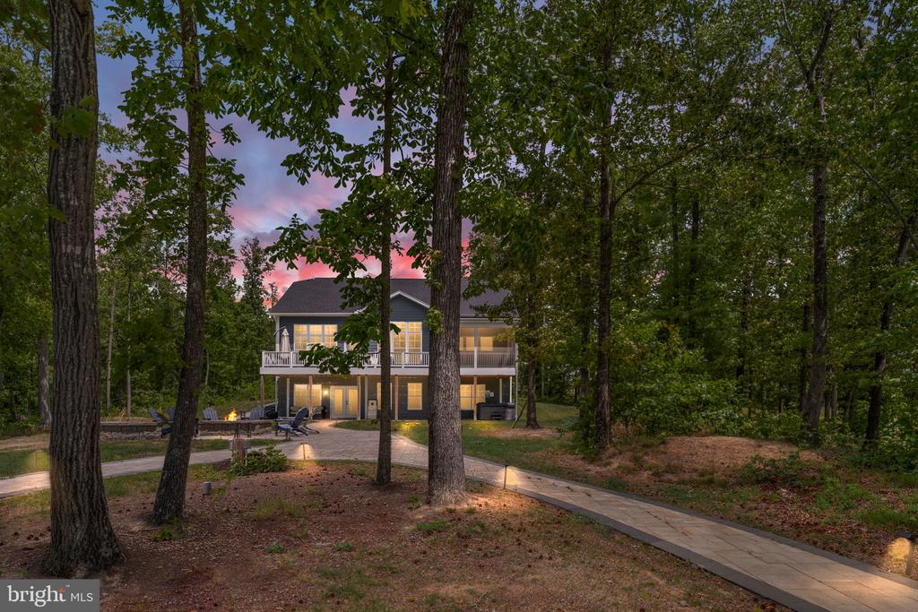 120 FAIRVIEW DR, MINERAL, Virginia 23117, 5 Bedrooms Bedrooms, ,4 BathroomsBathrooms,Residential,120 FAIRVIEW DR,VALA2009872 MLS # VALA2009872