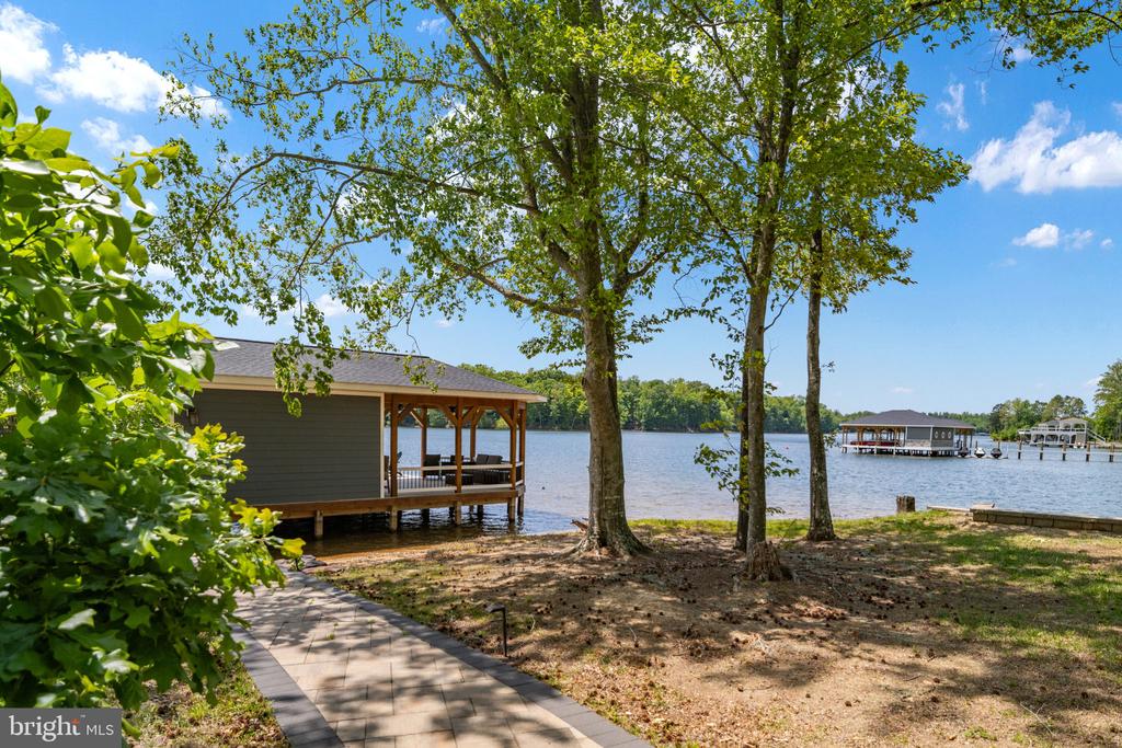 120 FAIRVIEW DR, MINERAL, Virginia 23117, 5 Bedrooms Bedrooms, ,4 BathroomsBathrooms,Residential,120 FAIRVIEW DR,VALA2009872 MLS # VALA2009872