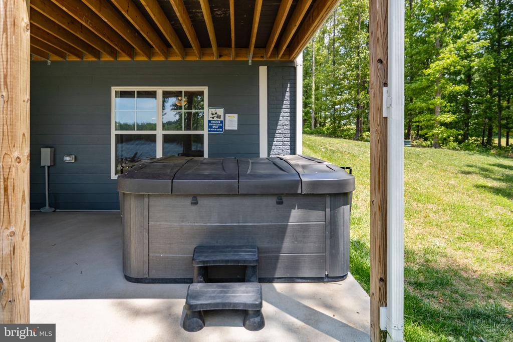 120 FAIRVIEW DR, MINERAL, Virginia 23117, 5 Bedrooms Bedrooms, ,4 BathroomsBathrooms,Residential,120 FAIRVIEW DR,VALA2009872 MLS # VALA2009872