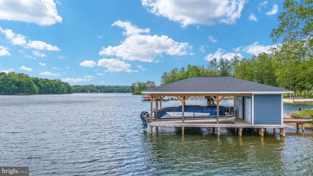 120 FAIRVIEW DR, MINERAL, Virginia 23117, 5 Bedrooms Bedrooms, ,4 BathroomsBathrooms,Residential,120 FAIRVIEW DR,VALA2009872 MLS # VALA2009872
