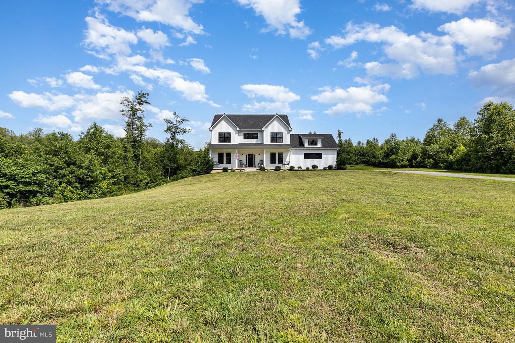 8835 JENNINGS LN, SPOTSYLVANIA, Virginia 22551, 4 Bedrooms Bedrooms, ,2 BathroomsBathrooms,Residential,8835 JENNINGS LN,VASP2041960 MLS # VASP2041960