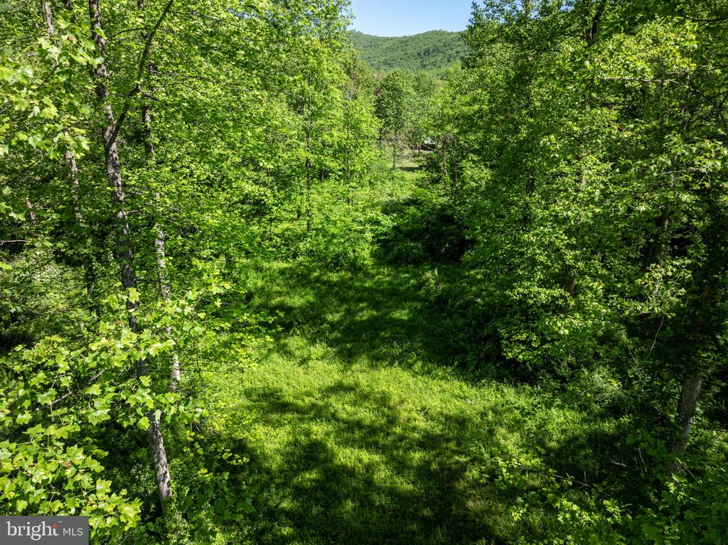 873 ENTRY RUN RD, STANARDSVILLE, Virginia 22973, 2 Bedrooms Bedrooms, ,1 BathroomBathrooms,Residential,873 ENTRY RUN RD,VAGR2000866 MLS # VAGR2000866