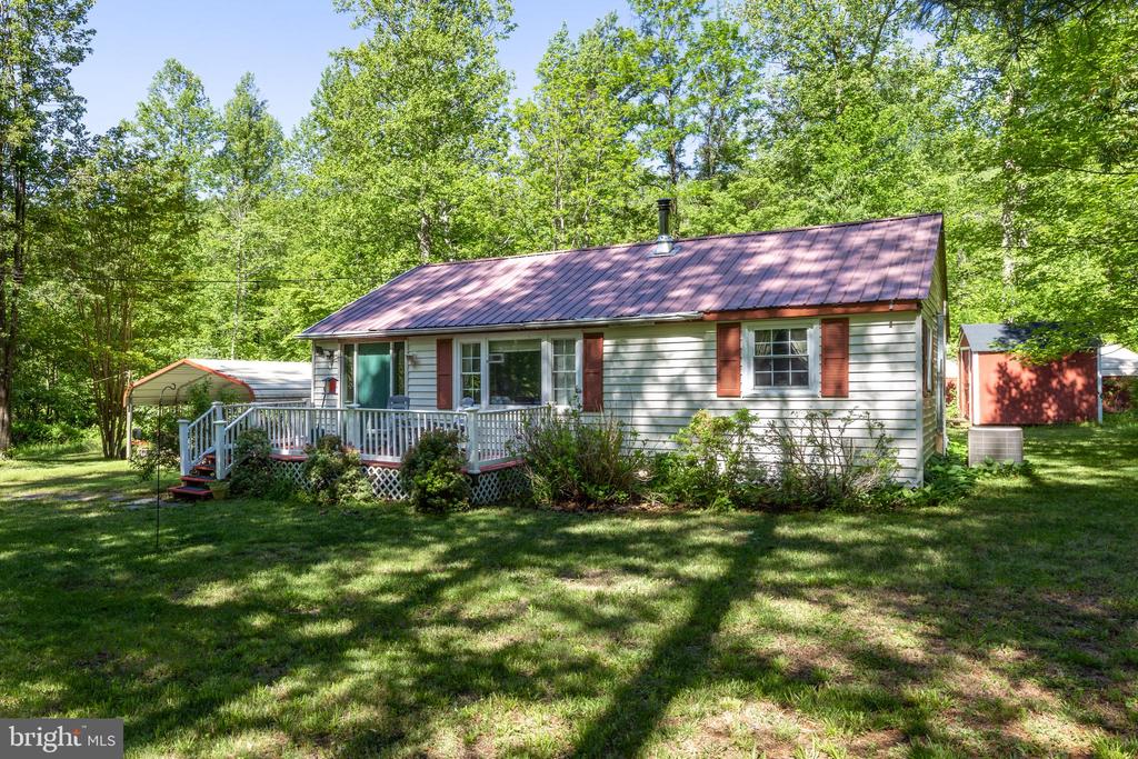 873 ENTRY RUN RD, STANARDSVILLE, Virginia 22973, 2 Bedrooms Bedrooms, ,1 BathroomBathrooms,Residential,873 ENTRY RUN RD,VAGR2000866 MLS # VAGR2000866