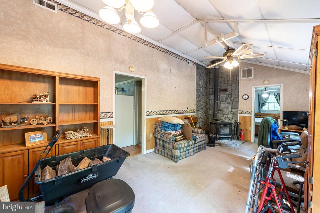 873 ENTRY RUN RD, STANARDSVILLE, Virginia 22973, 2 Bedrooms Bedrooms, ,1 BathroomBathrooms,Residential,873 ENTRY RUN RD,VAGR2000866 MLS # VAGR2000866