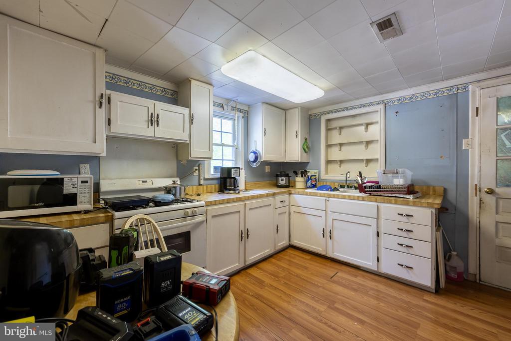 873 ENTRY RUN RD, STANARDSVILLE, Virginia 22973, 2 Bedrooms Bedrooms, ,1 BathroomBathrooms,Residential,873 ENTRY RUN RD,VAGR2000866 MLS # VAGR2000866
