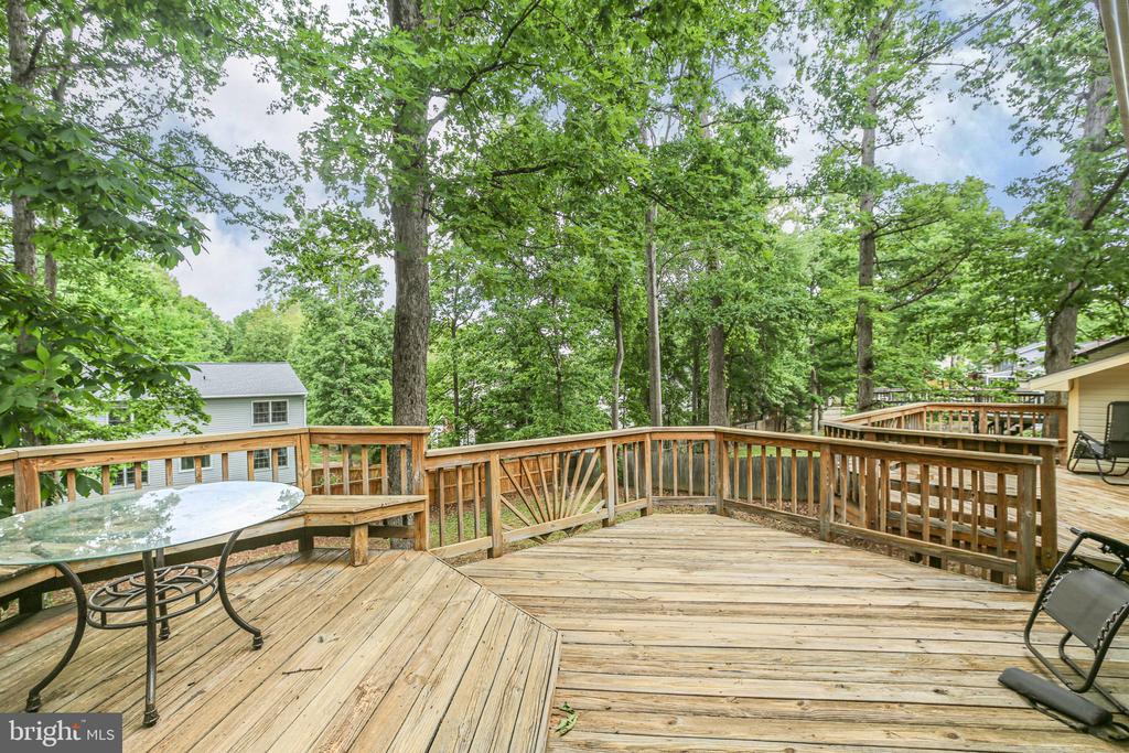 10608 HOLLEYBROOKE DR, SPOTSYLVANIA, Virginia 22553, 4 Bedrooms Bedrooms, ,3 BathroomsBathrooms,Residential,10608 HOLLEYBROOKE DR,VASP2041912 MLS # VASP2041912