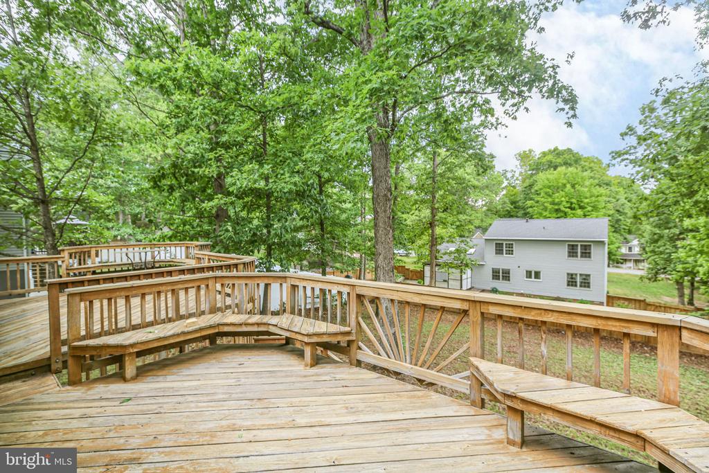 10608 HOLLEYBROOKE DR, SPOTSYLVANIA, Virginia 22553, 4 Bedrooms Bedrooms, ,3 BathroomsBathrooms,Residential,10608 HOLLEYBROOKE DR,VASP2041912 MLS # VASP2041912