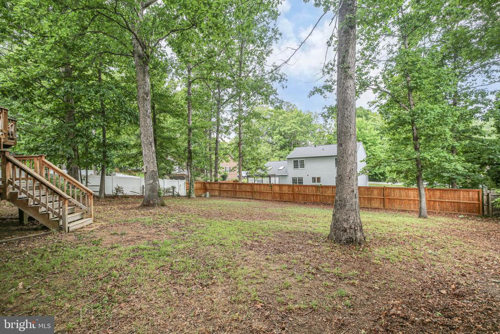 10608 HOLLEYBROOKE DR, SPOTSYLVANIA, Virginia 22553, 4 Bedrooms Bedrooms, ,3 BathroomsBathrooms,Residential,10608 HOLLEYBROOKE DR,VASP2041912 MLS # VASP2041912