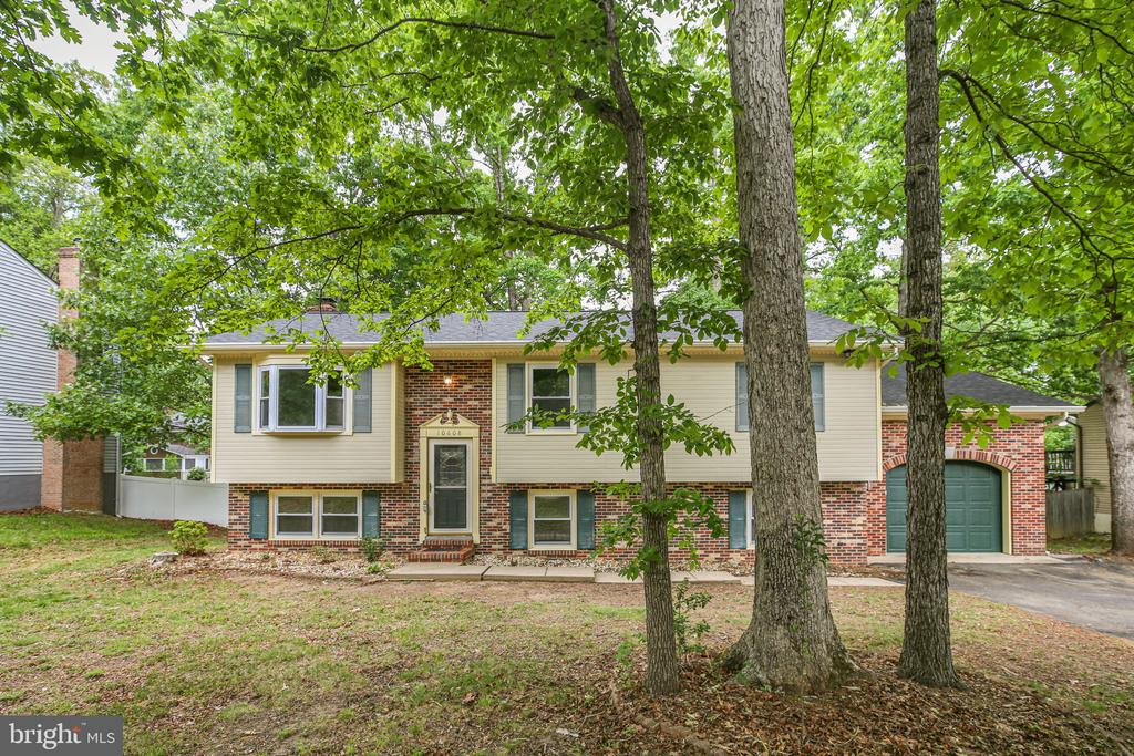 10608 HOLLEYBROOKE DR, SPOTSYLVANIA, Virginia 22553, 4 Bedrooms Bedrooms, ,3 BathroomsBathrooms,Residential,10608 HOLLEYBROOKE DR,VASP2041912 MLS # VASP2041912
