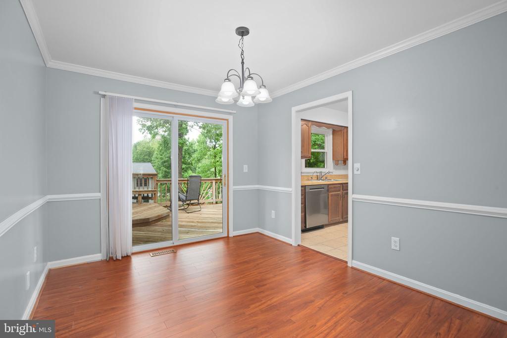 10608 HOLLEYBROOKE DR, SPOTSYLVANIA, Virginia 22553, 4 Bedrooms Bedrooms, ,3 BathroomsBathrooms,Residential,10608 HOLLEYBROOKE DR,VASP2041912 MLS # VASP2041912