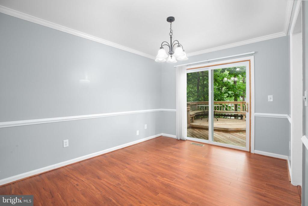 10608 HOLLEYBROOKE DR, SPOTSYLVANIA, Virginia 22553, 4 Bedrooms Bedrooms, ,3 BathroomsBathrooms,Residential,10608 HOLLEYBROOKE DR,VASP2041912 MLS # VASP2041912