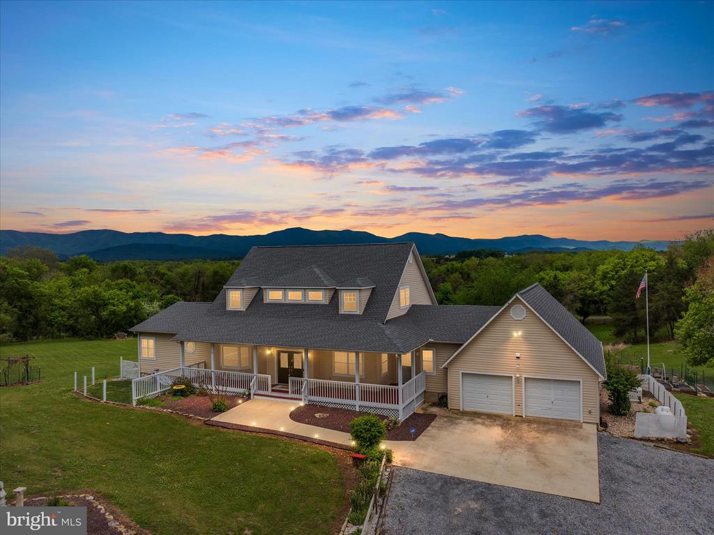 1050 ALMOND DR, LURAY, Virginia 22835, 5 Bedrooms Bedrooms, ,4 BathroomsBathrooms,Residential,1050 ALMOND DR,VAPA2006388 MLS # VAPA2006388